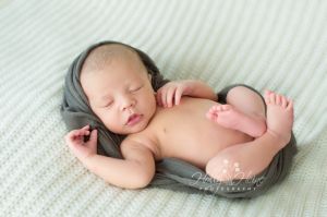 Newborn Photographer-7.jpg